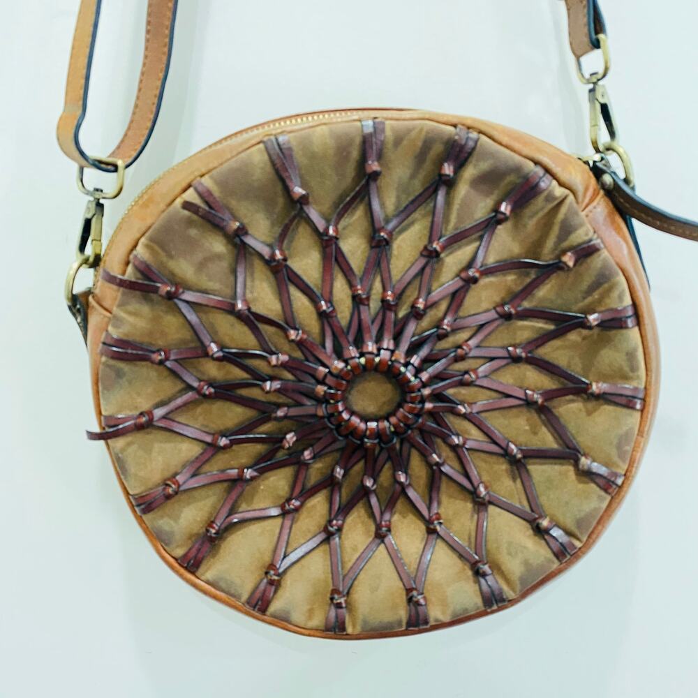 RARE Jenny Bird Netted Canteen Suede Leather Circle‎ Round Crossbody Bag Boho